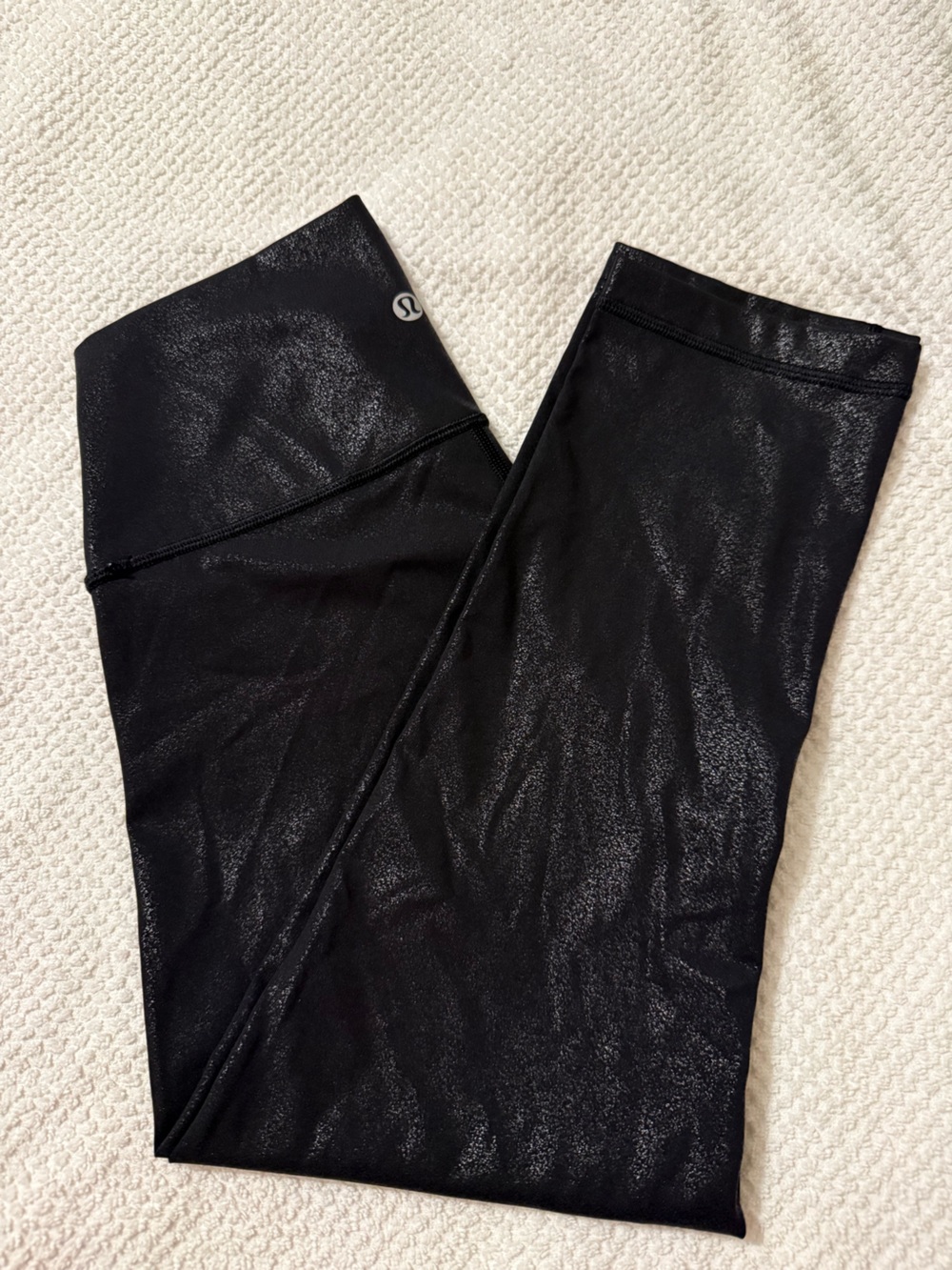 Woman’s Lululemon leggings , sz 6